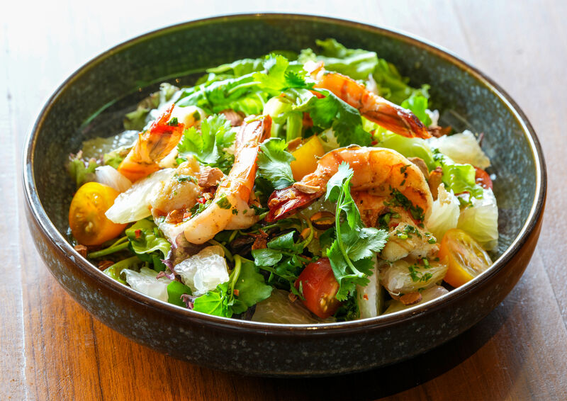 Pomelo Grilled Prawn Salad